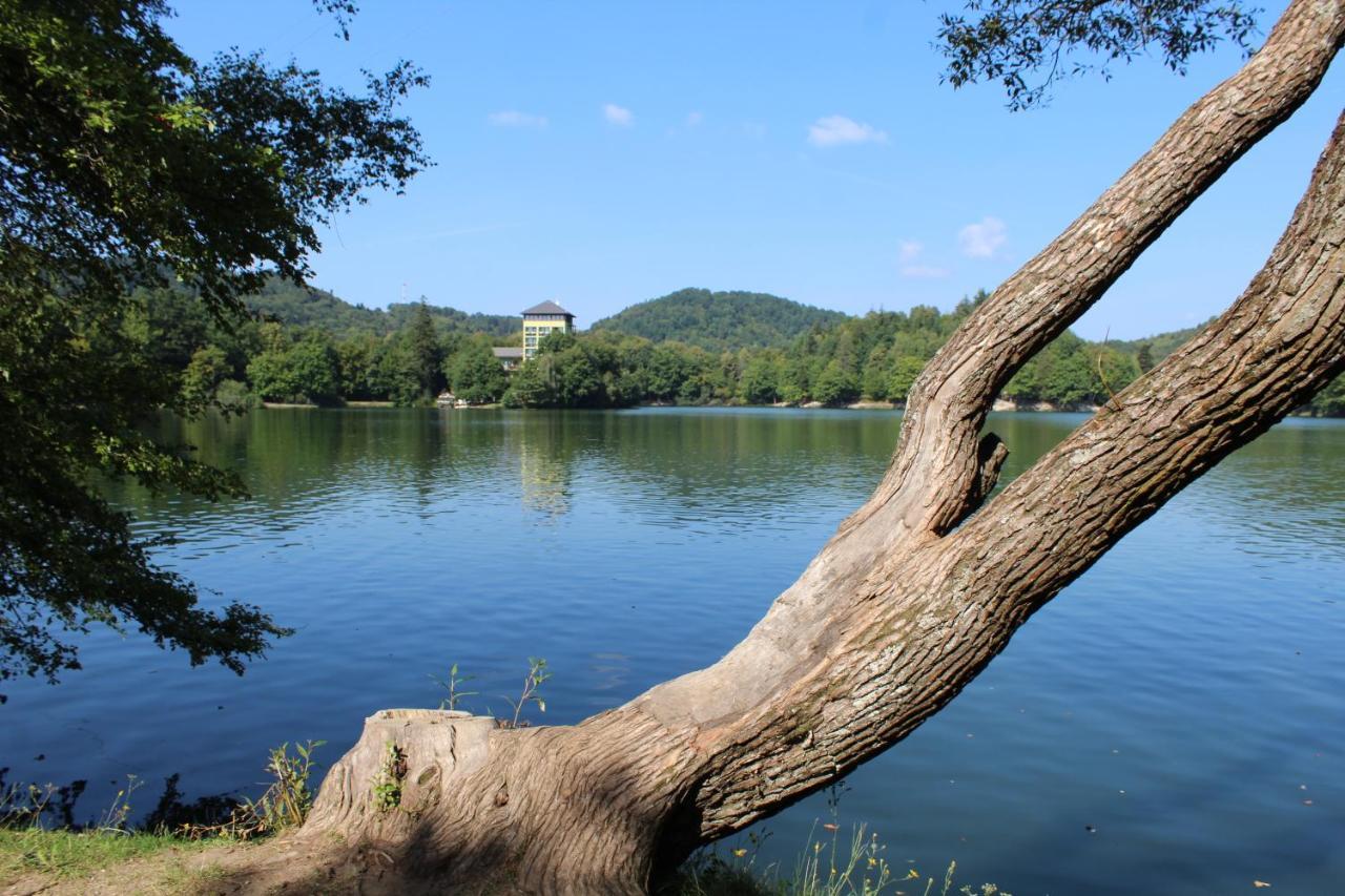 Penzion Topky Banská Štiavnica Esterno foto