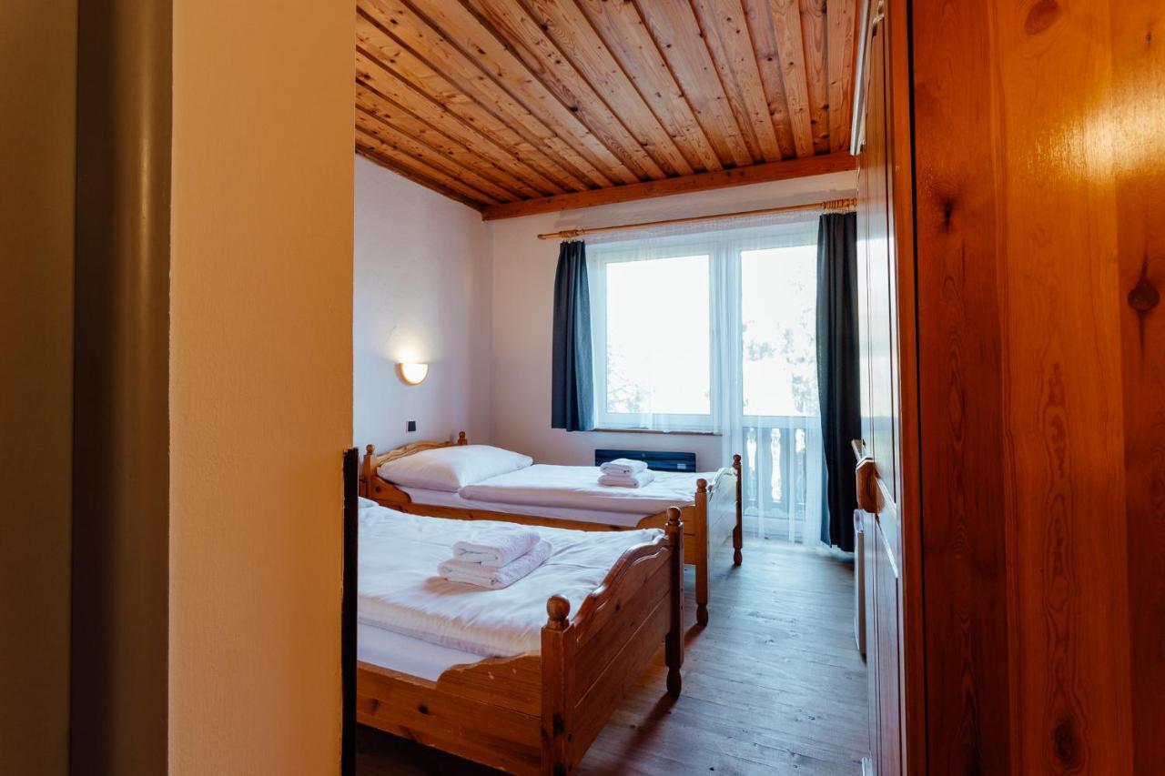 Penzion Topky Banská Štiavnica Esterno foto